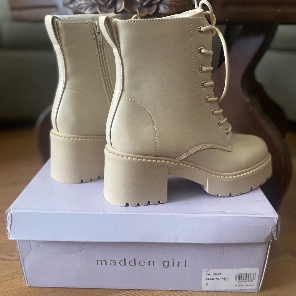 Madden Girl Talentt Boots 7